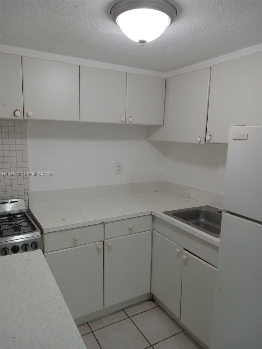 1230 W 54th St # 216A, Hialeah FL 33012 — 13