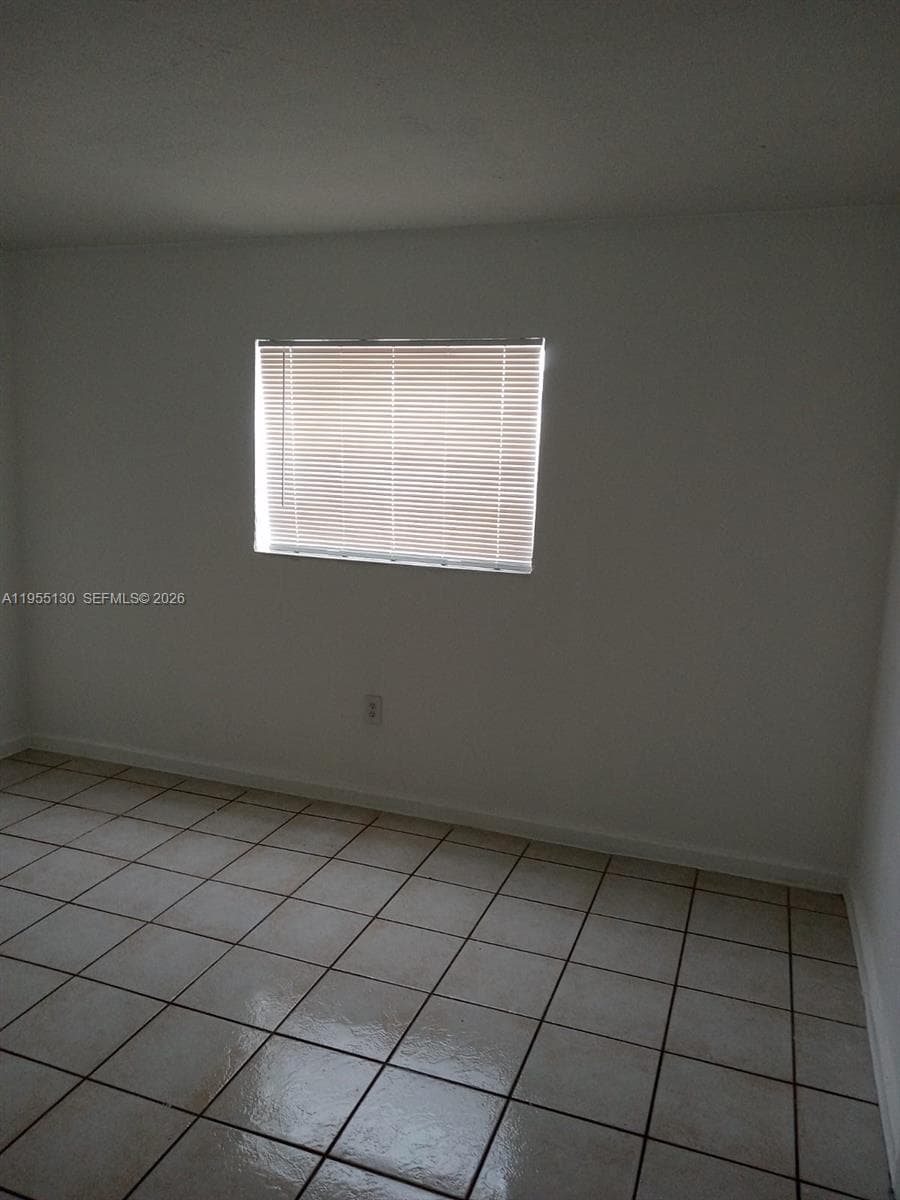 1230 W 54th St # 216A, Hialeah FL 33012 — 17