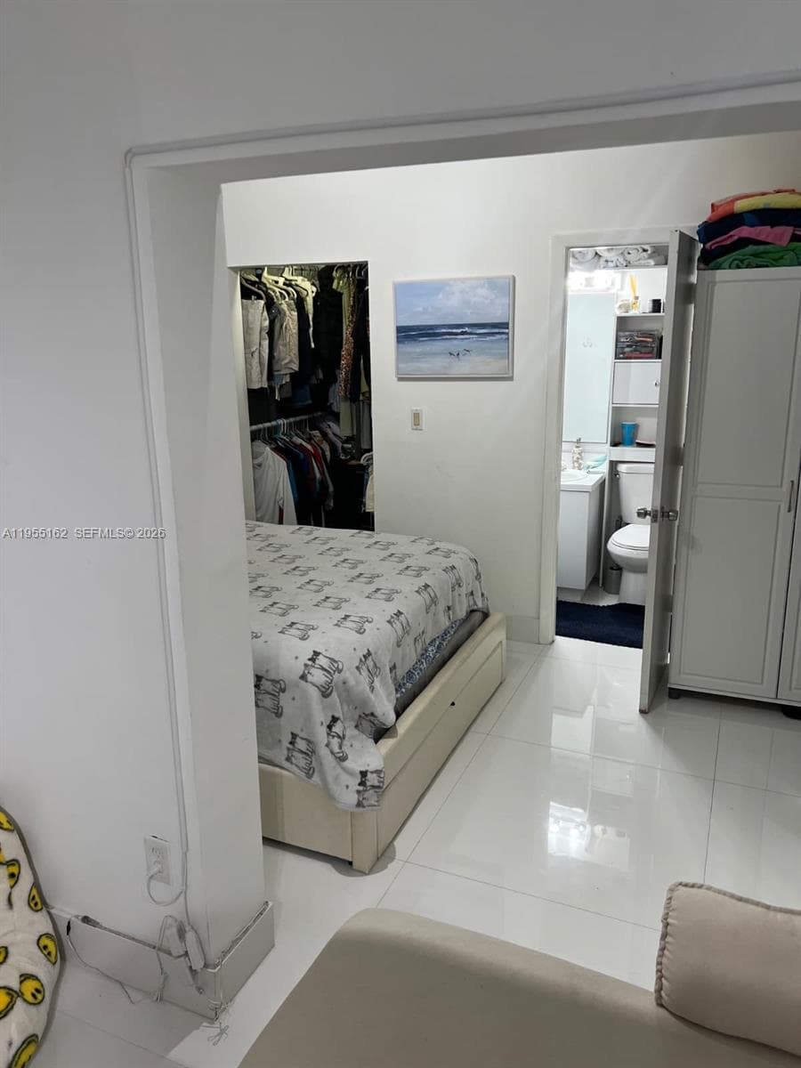 246 Poinciana Dr # 504, Sunny Isles Beach FL 33160 — 3