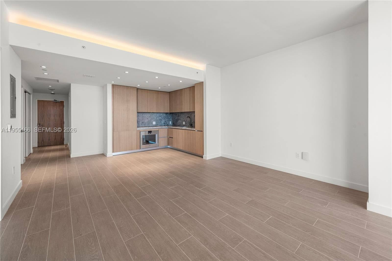 500 Alton Rd # 908, Miami Beach FL 33139 — 11