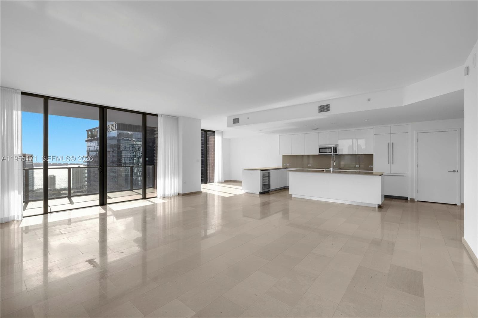 88 SW 7th St # 3711, Miami FL 33130 — 7