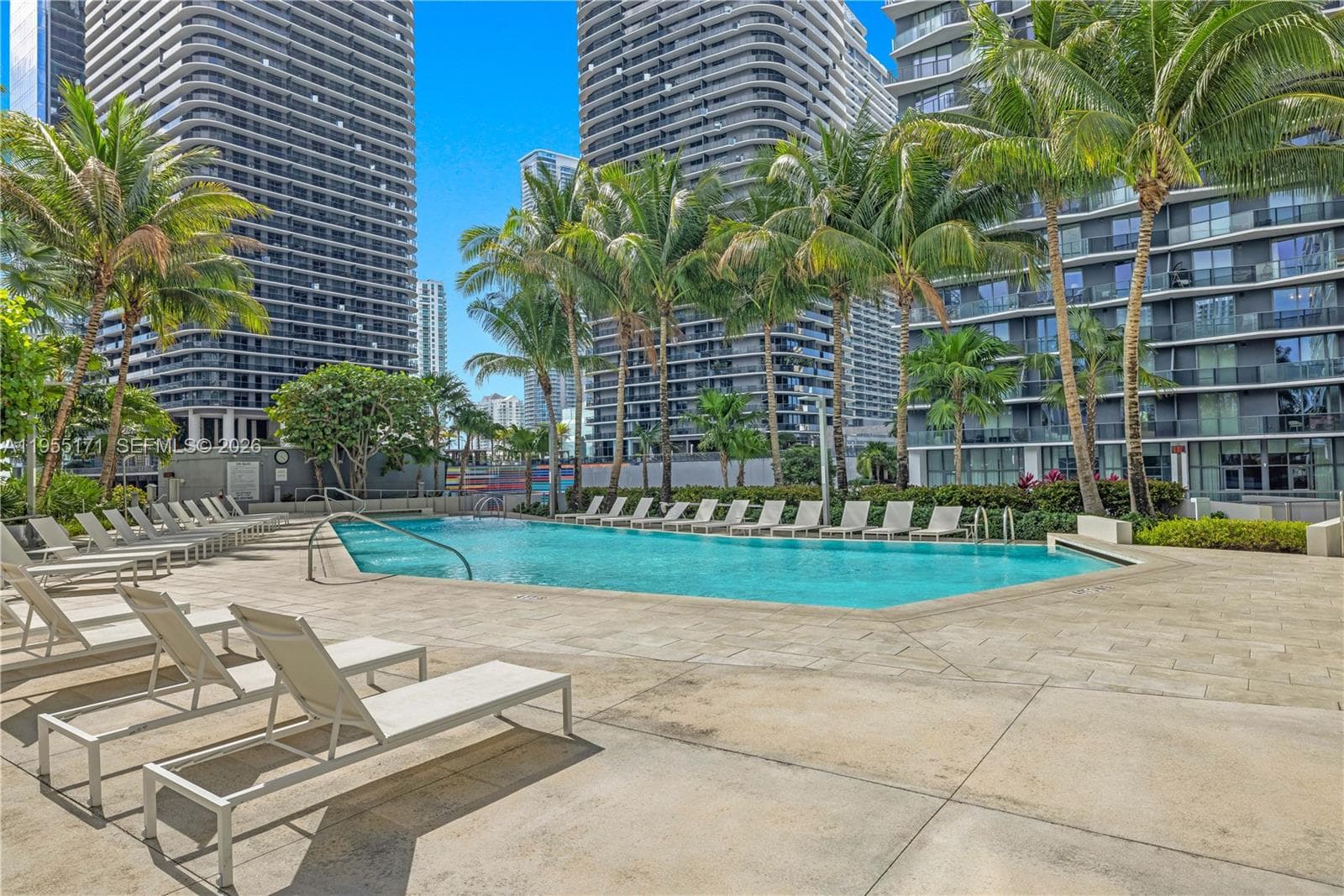 88 SW 7th St # 3711, Miami FL 33130 — 45