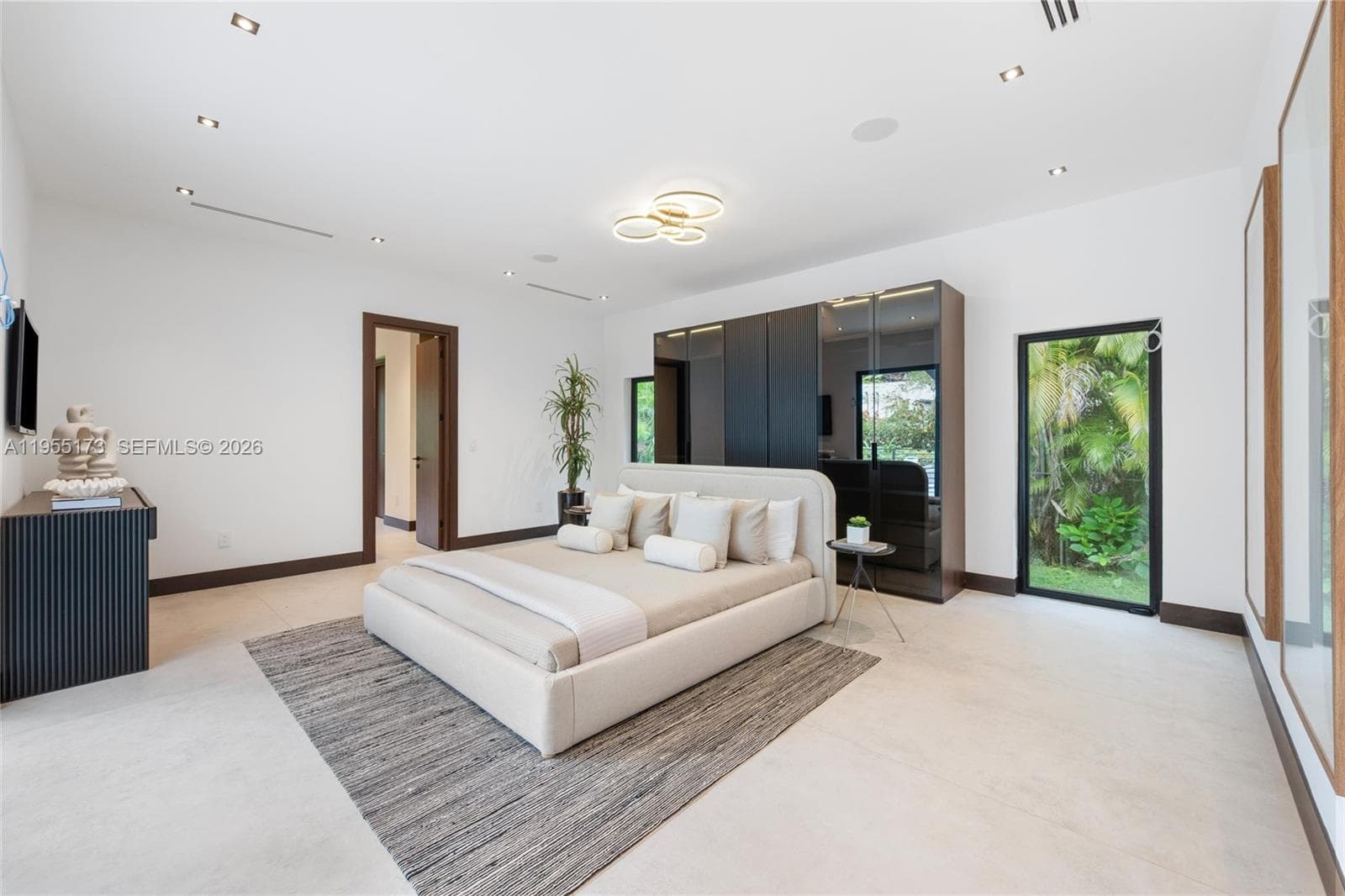 11600 SW 77th Ave, Pinecrest FL 33156 — 16