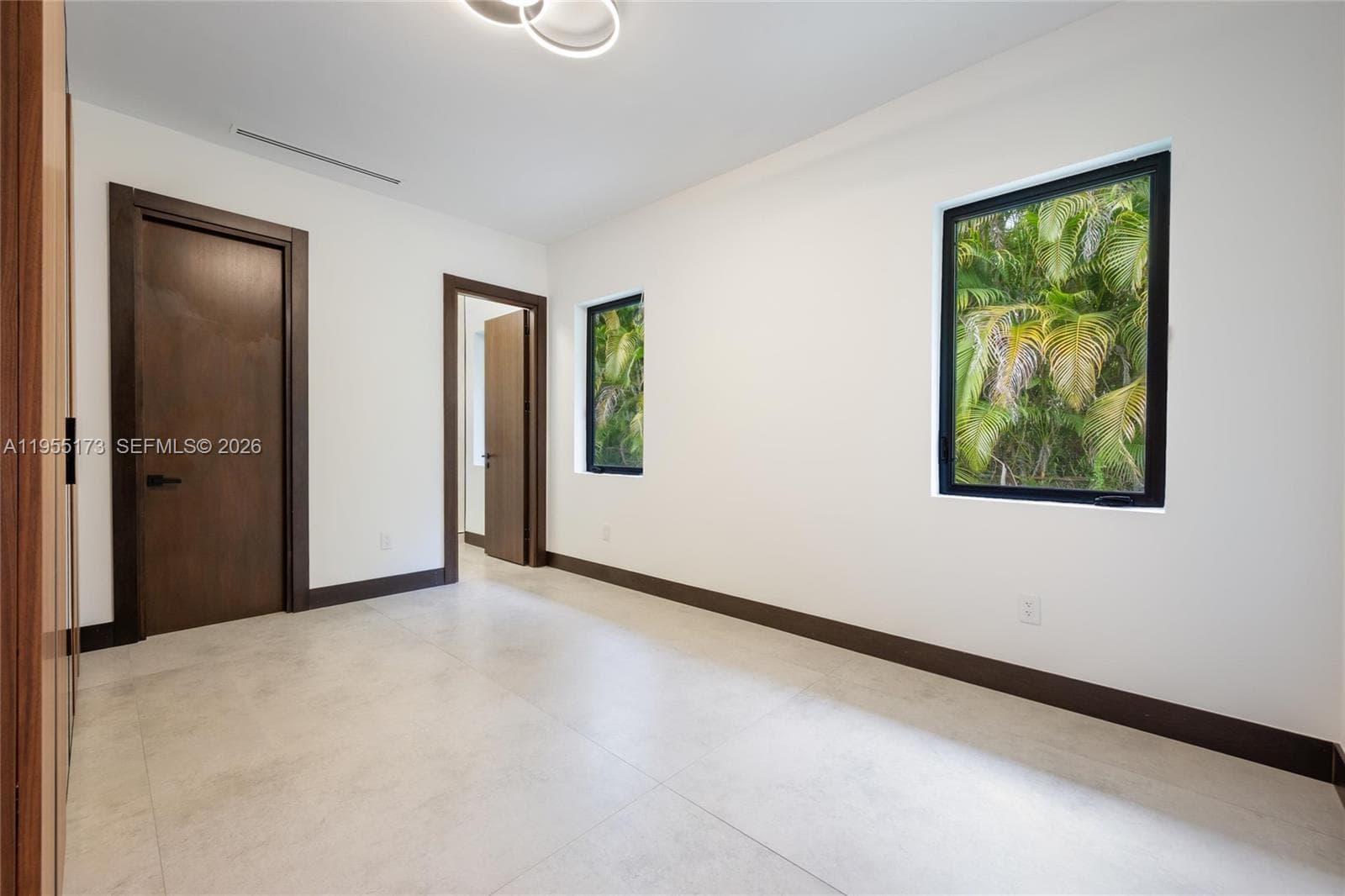 11600 SW 77th Ave, Pinecrest FL 33156 — 34