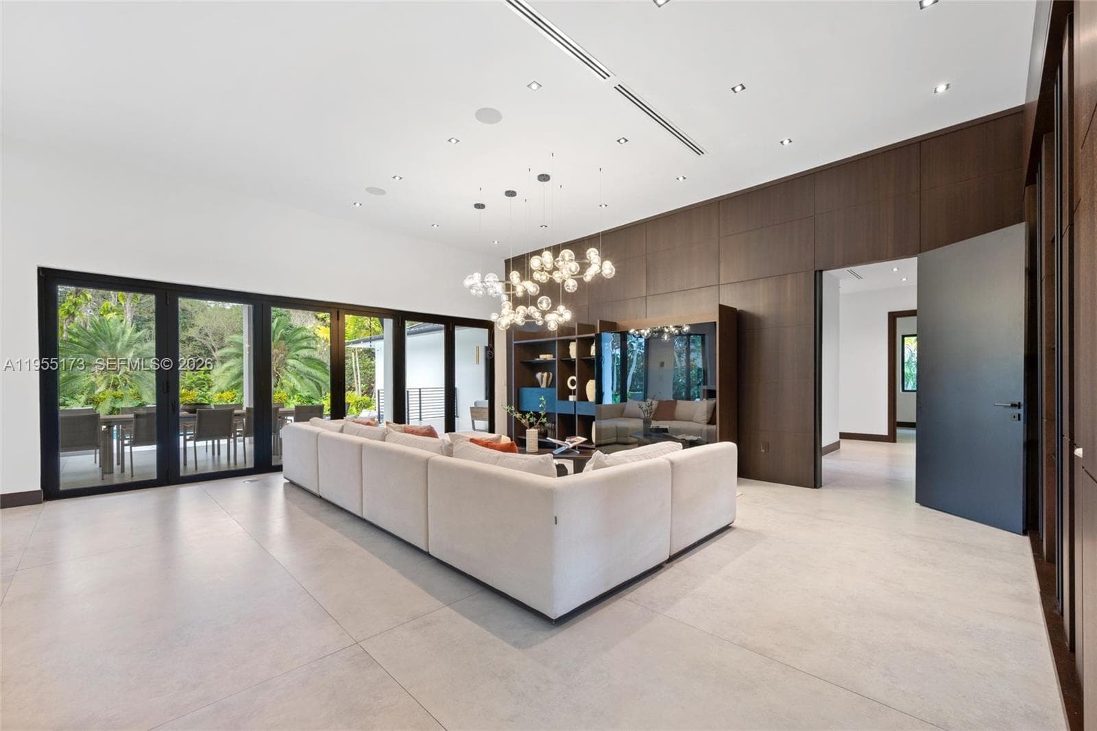 11600 SW 77th Ave, Pinecrest FL 33156 — 14