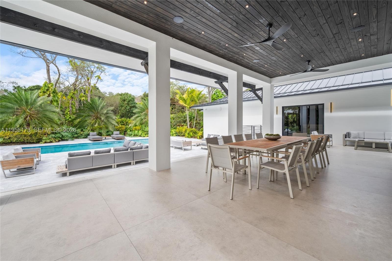 11600 SW 77th Ave, Pinecrest FL 33156 — 37