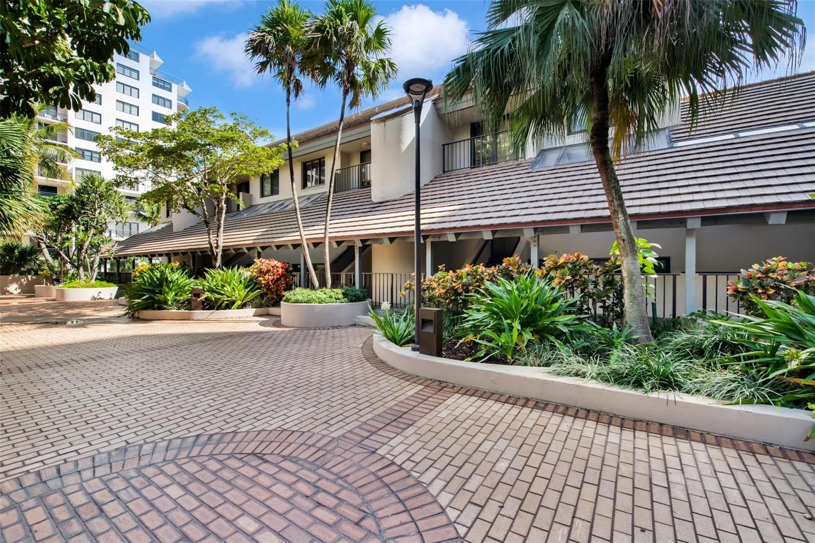 520 E Brickell Key Drive, Miami FL 33131 — 42