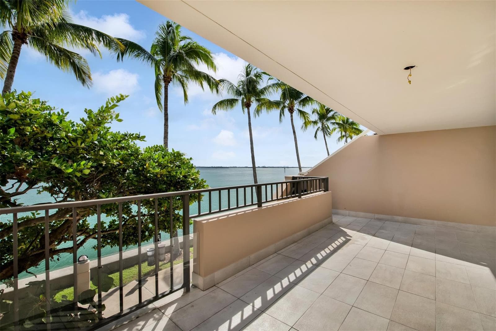 520 E Brickell Key Drive, Miami FL 33131 — 35