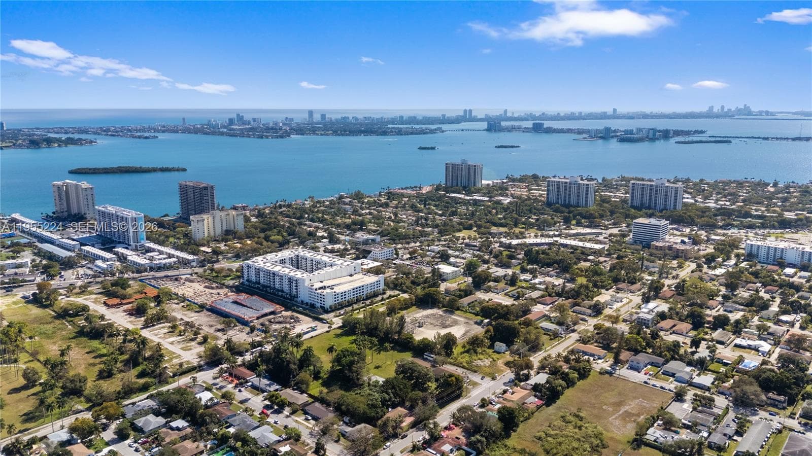 11303 NE 13 Av, Miami FL 33161 — 19