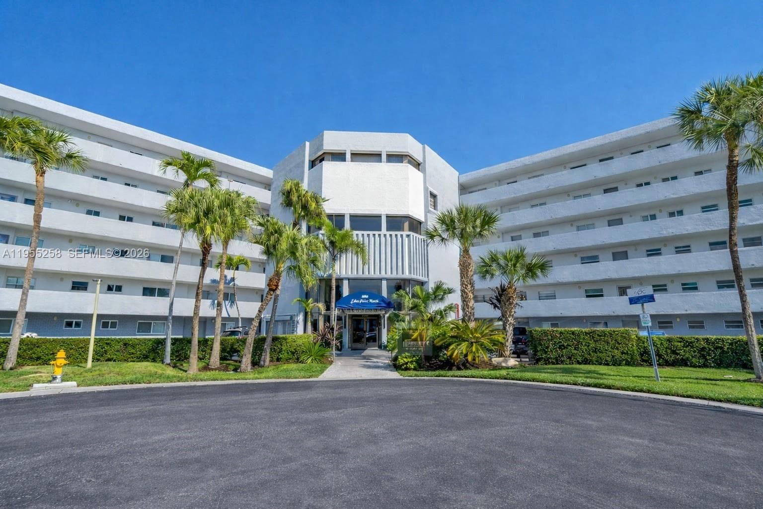 4000 NE 170th St # 200, North Miami Beach FL 33160 — 16