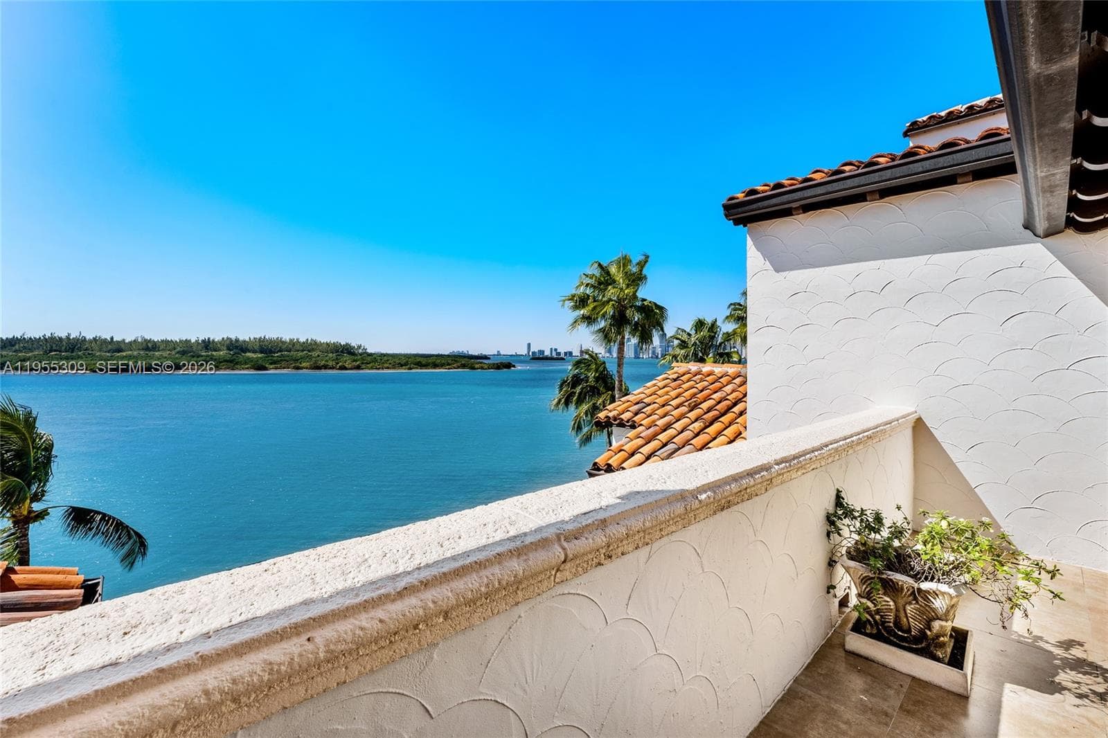 2443 Fisher Island Dr # 5403, Miami FL 33109 — 29