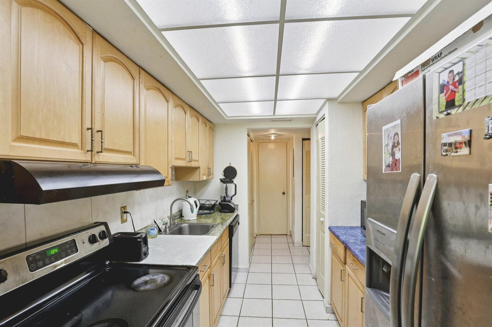 19232 NE 25th Avenue # 221b, Miami FL 33180 — 16