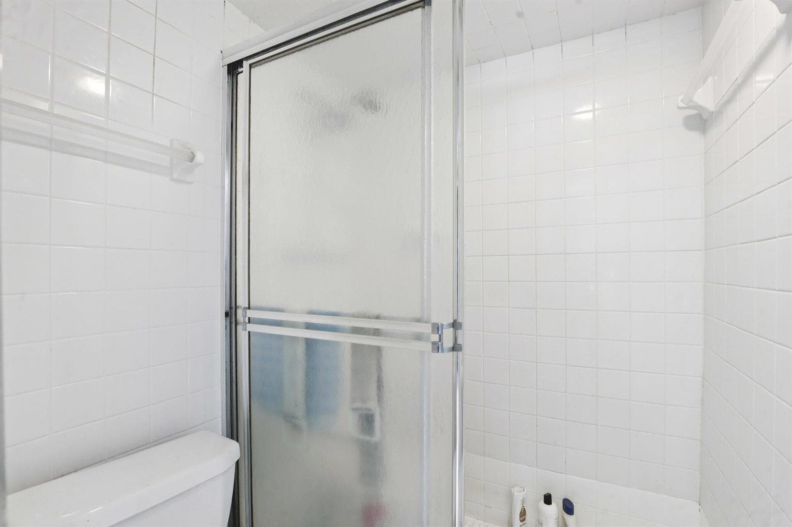 19232 NE 25th Avenue # 221b, Miami FL 33180 — 26