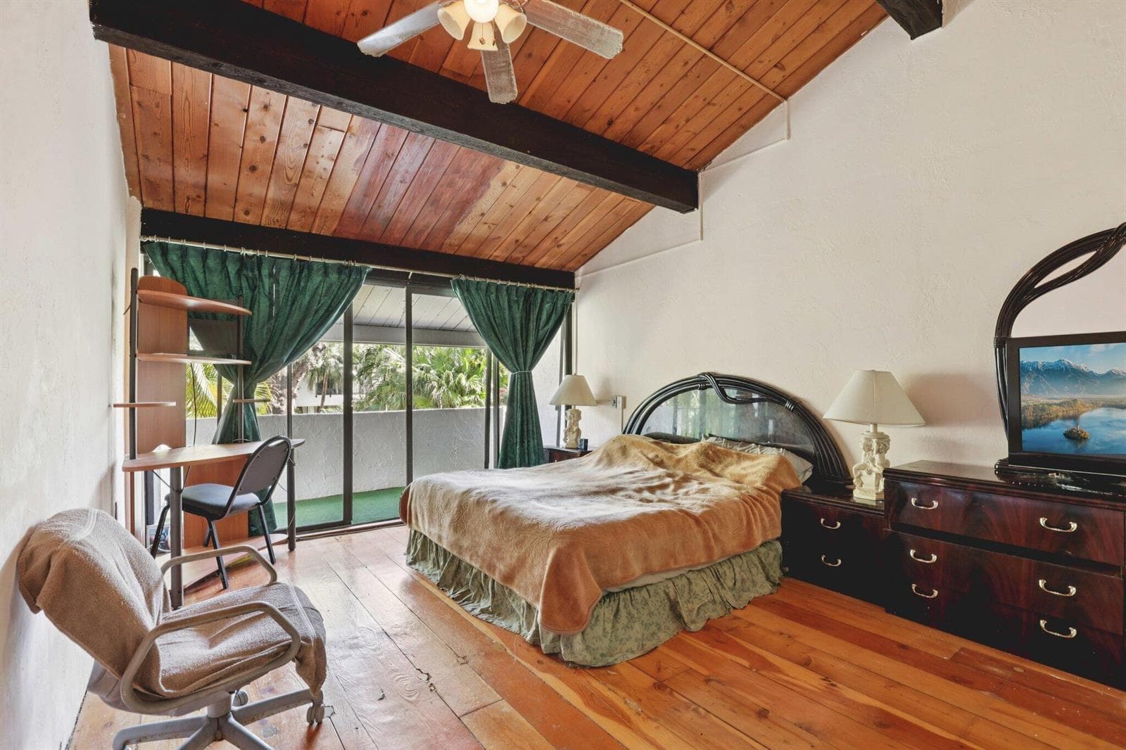 19232 NE 25th Avenue # 221b, Miami FL 33180 — 22