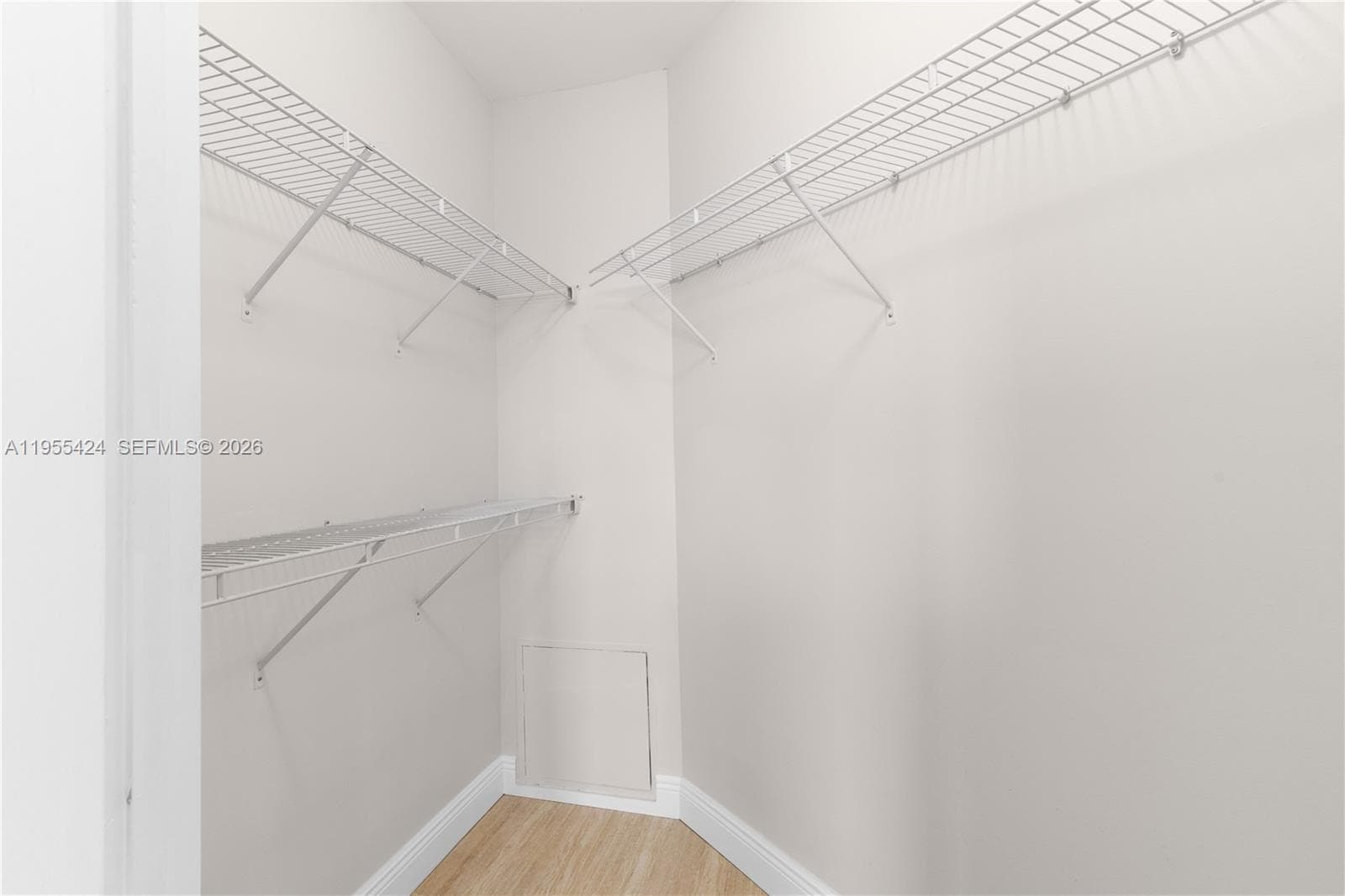 20000 E Country Club Dr # 402, Aventura FL 33180 — 22