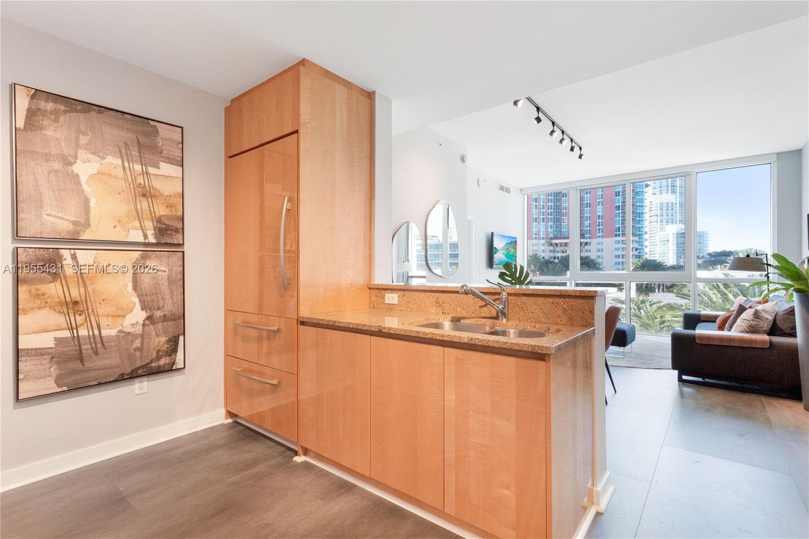 50 S Pointe Dr # 609, Miami Beach FL 33139 — 6