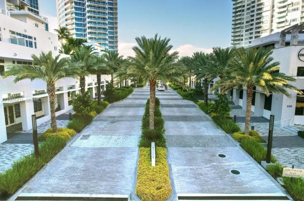 50 S Pointe Dr # 609, Miami Beach FL 33139 — 24