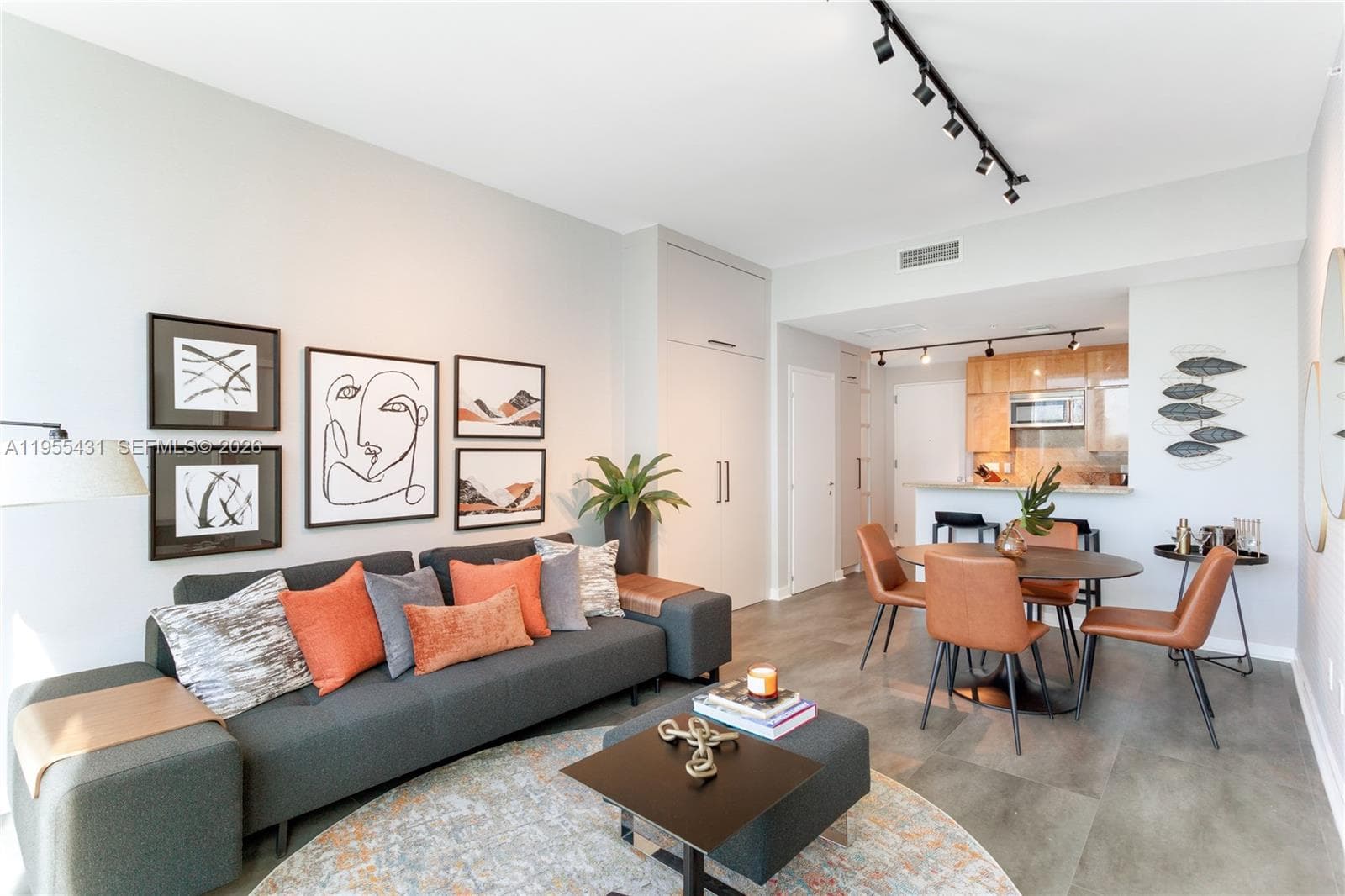 50 S Pointe Dr # 609, Miami Beach FL 33139 — 10