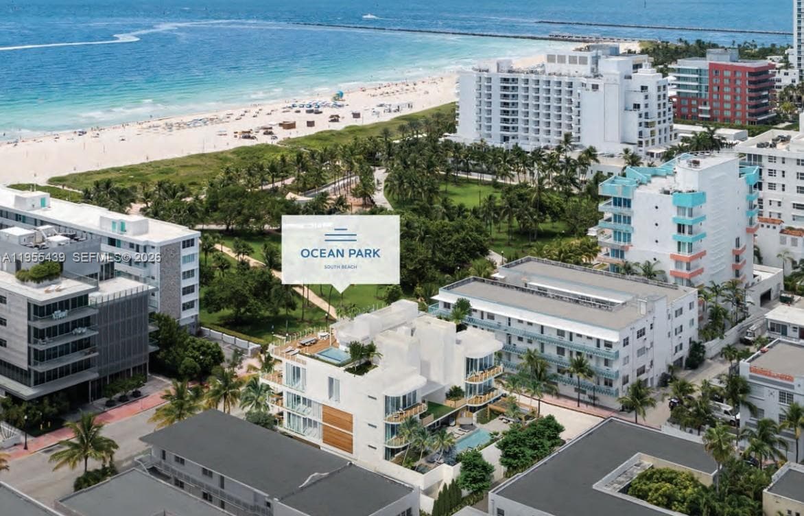 304 Ocean Dr # 302, Miami Beach FL 33139 — 1