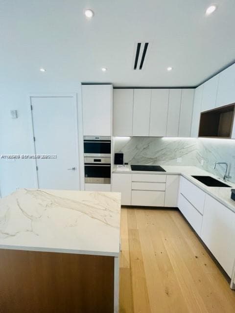 304 Ocean Dr # 302, Miami Beach FL 33139 — 19