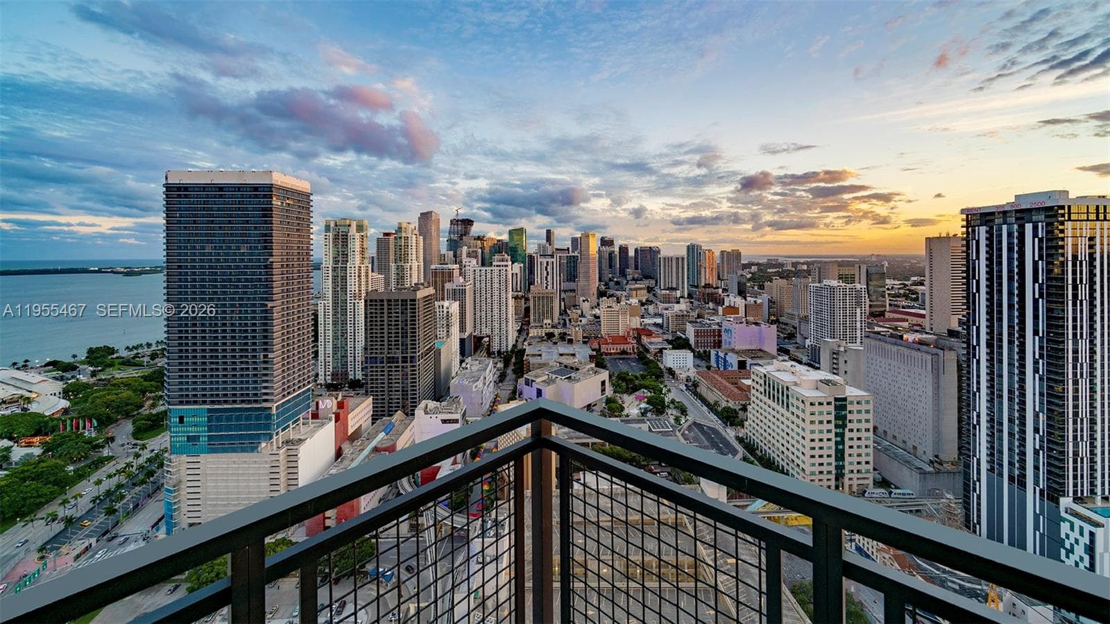 650 NE 2nd Ave # 0305, Miami FL 33132 — 24