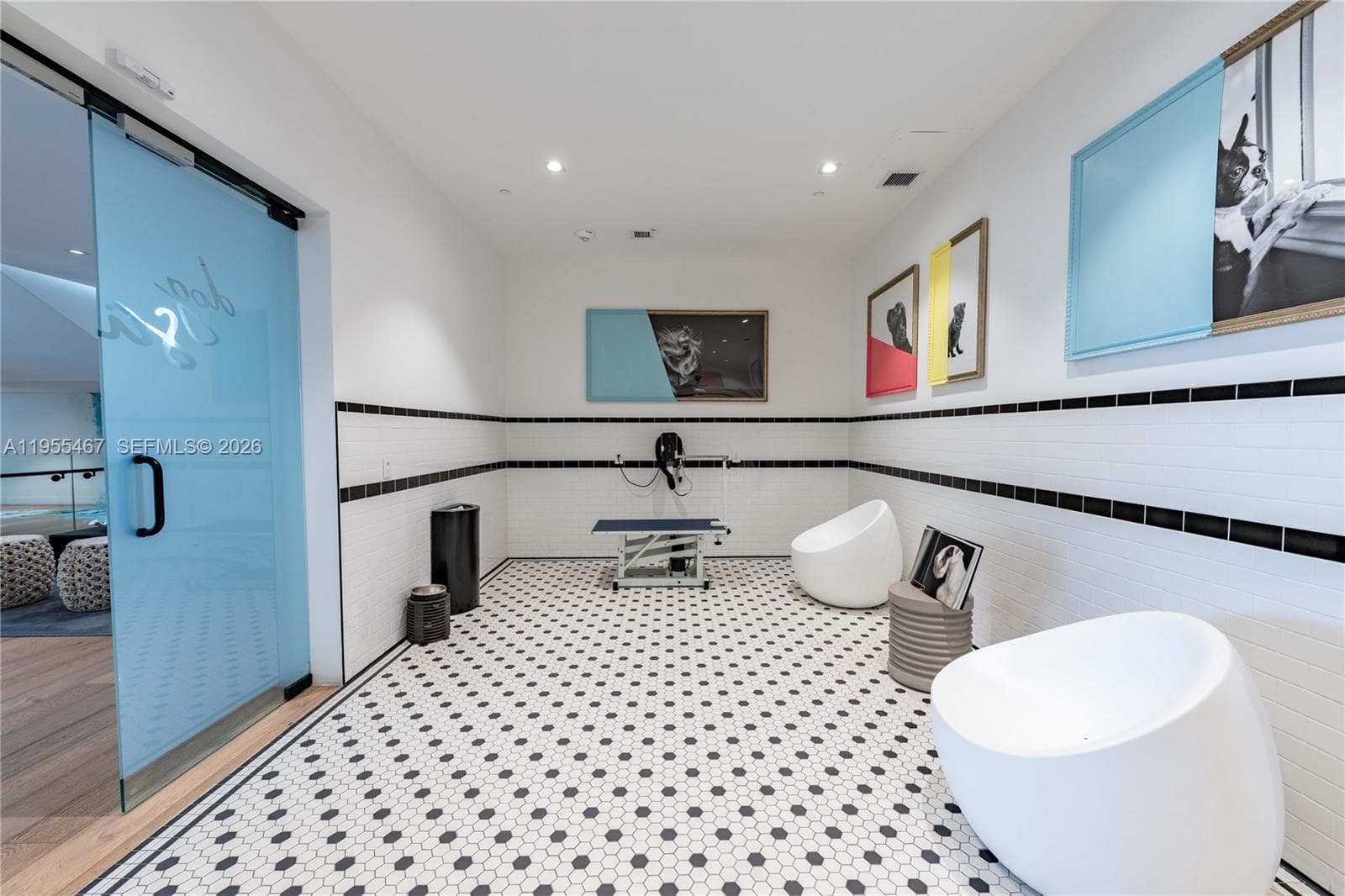 650 NE 2nd Ave # 0305, Miami FL 33132 — 14