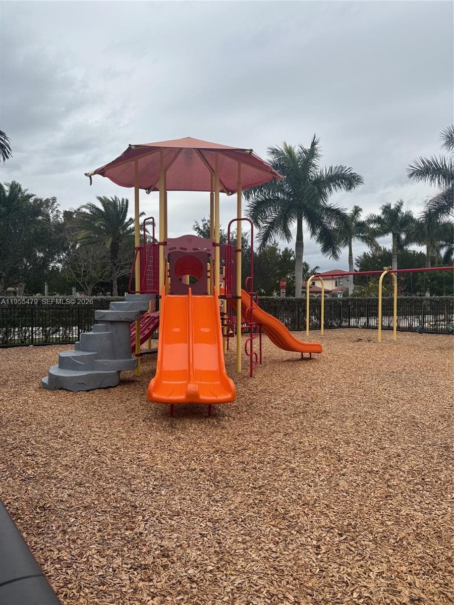 15062 SW 177th Ter, Miami FL 33187 — 6