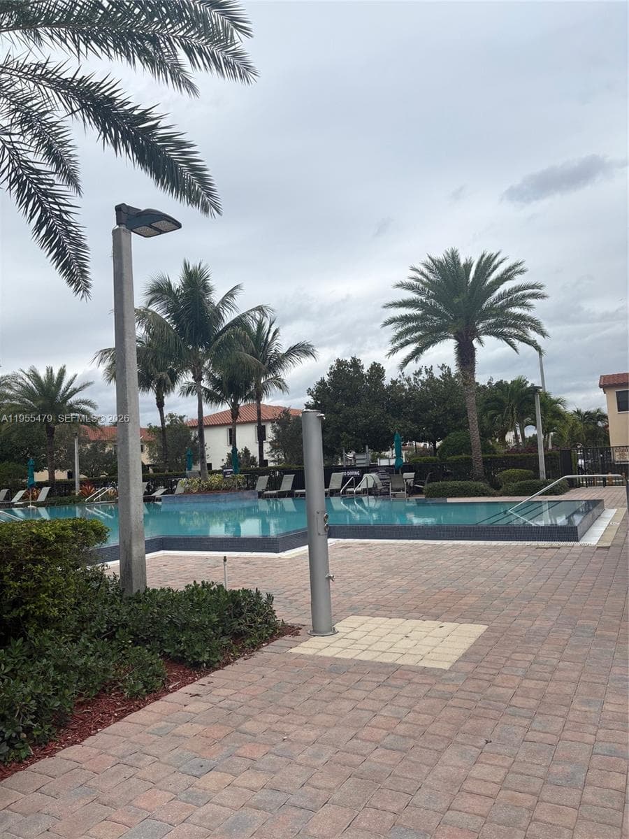 15062 SW 177th Ter, Miami FL 33187 — 5