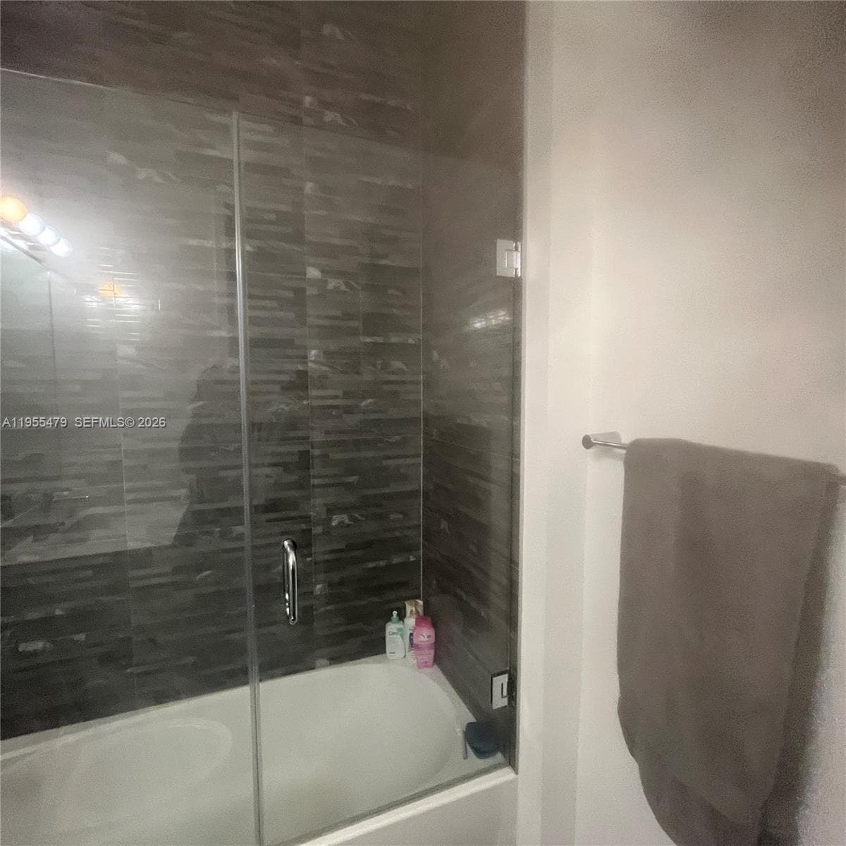 15062 SW 177th Ter, Miami FL 33187 — 40