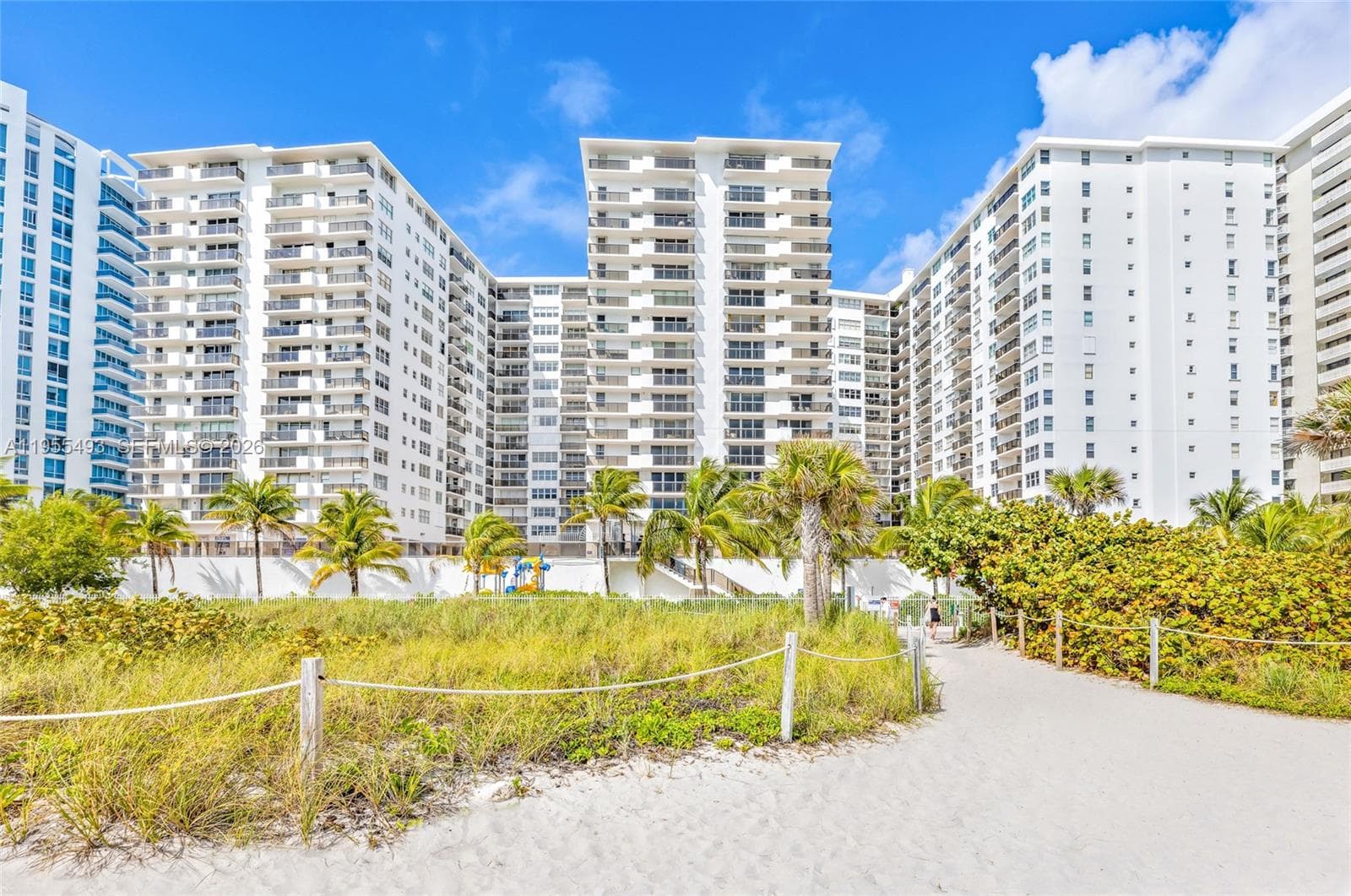 6039 Collins Ave # 1206, Miami Beach FL 33140 — 21