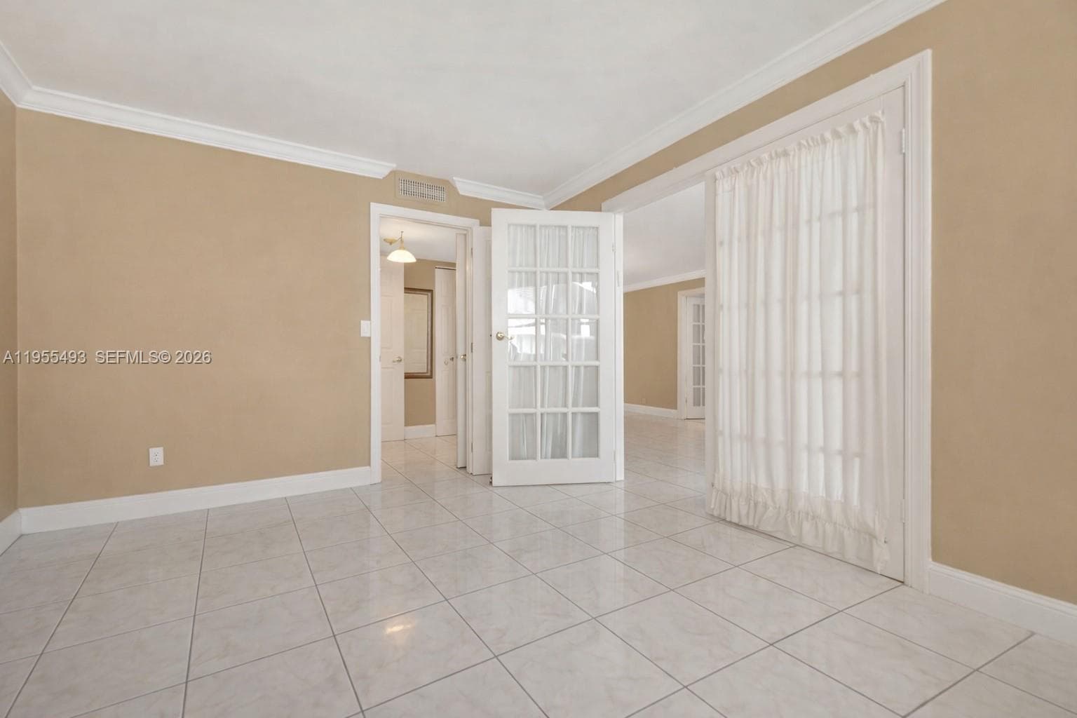 6039 Collins Ave # 1206, Miami Beach FL 33140 — 14