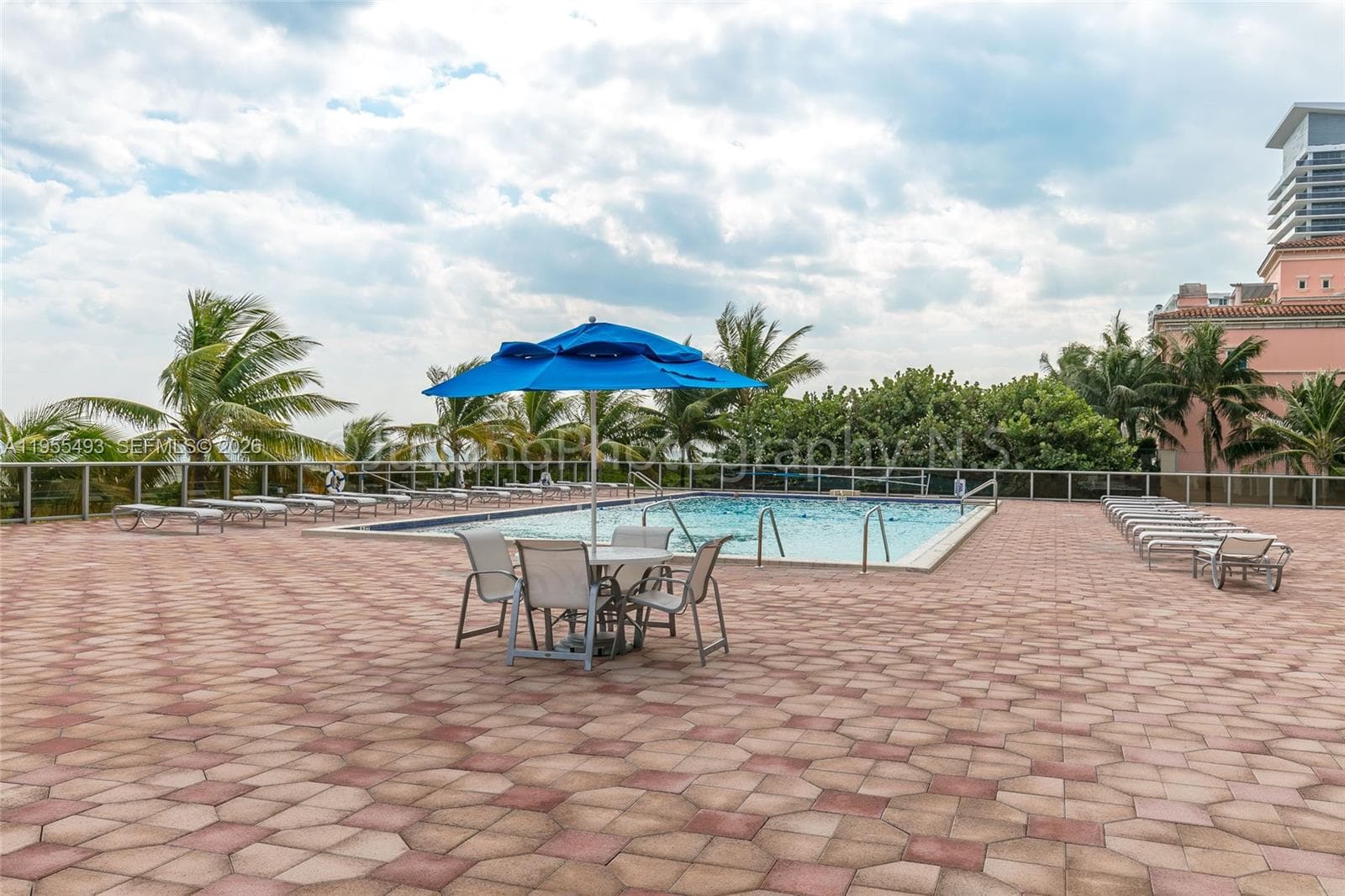 6039 Collins Ave # 1206, Miami Beach FL 33140 — 30