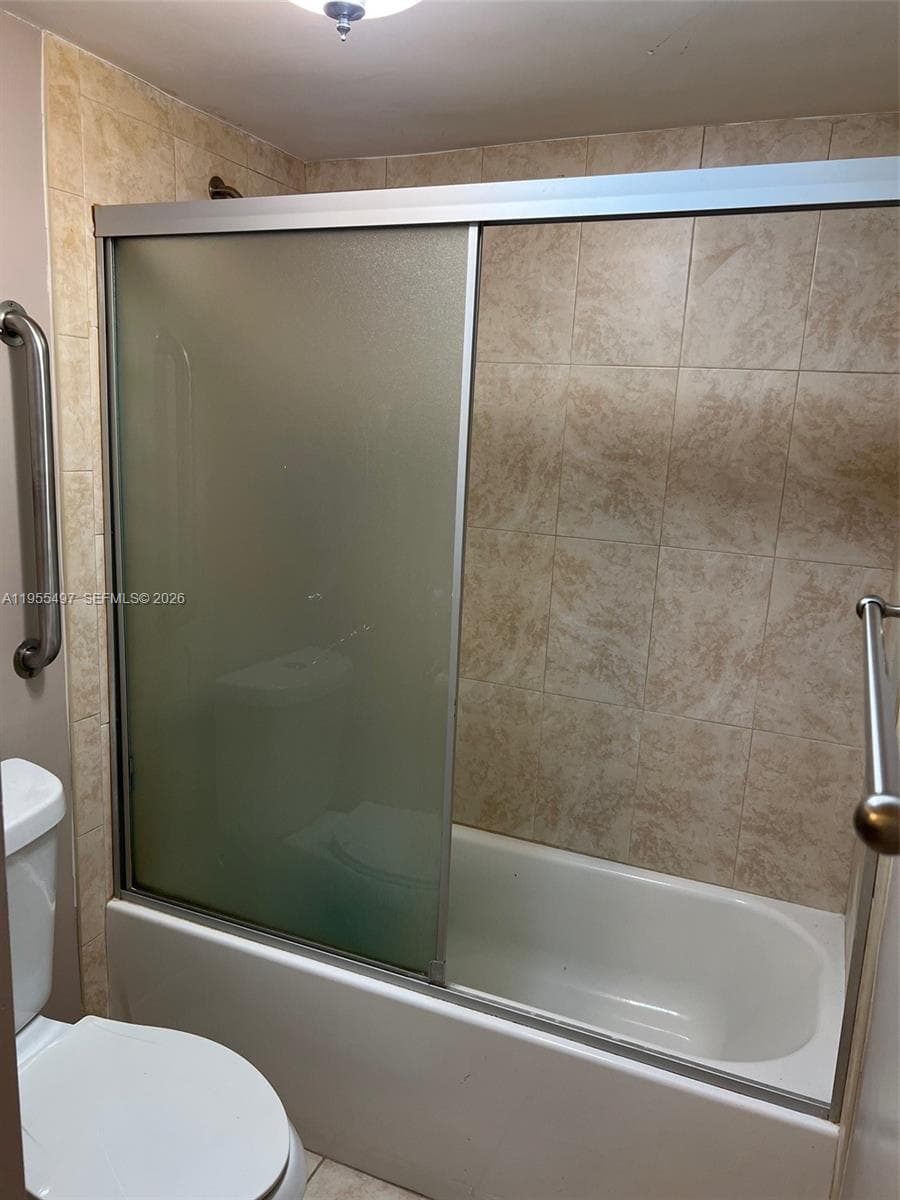 13390 NE 7th Ave # 205, North Miami FL 33161 — 5