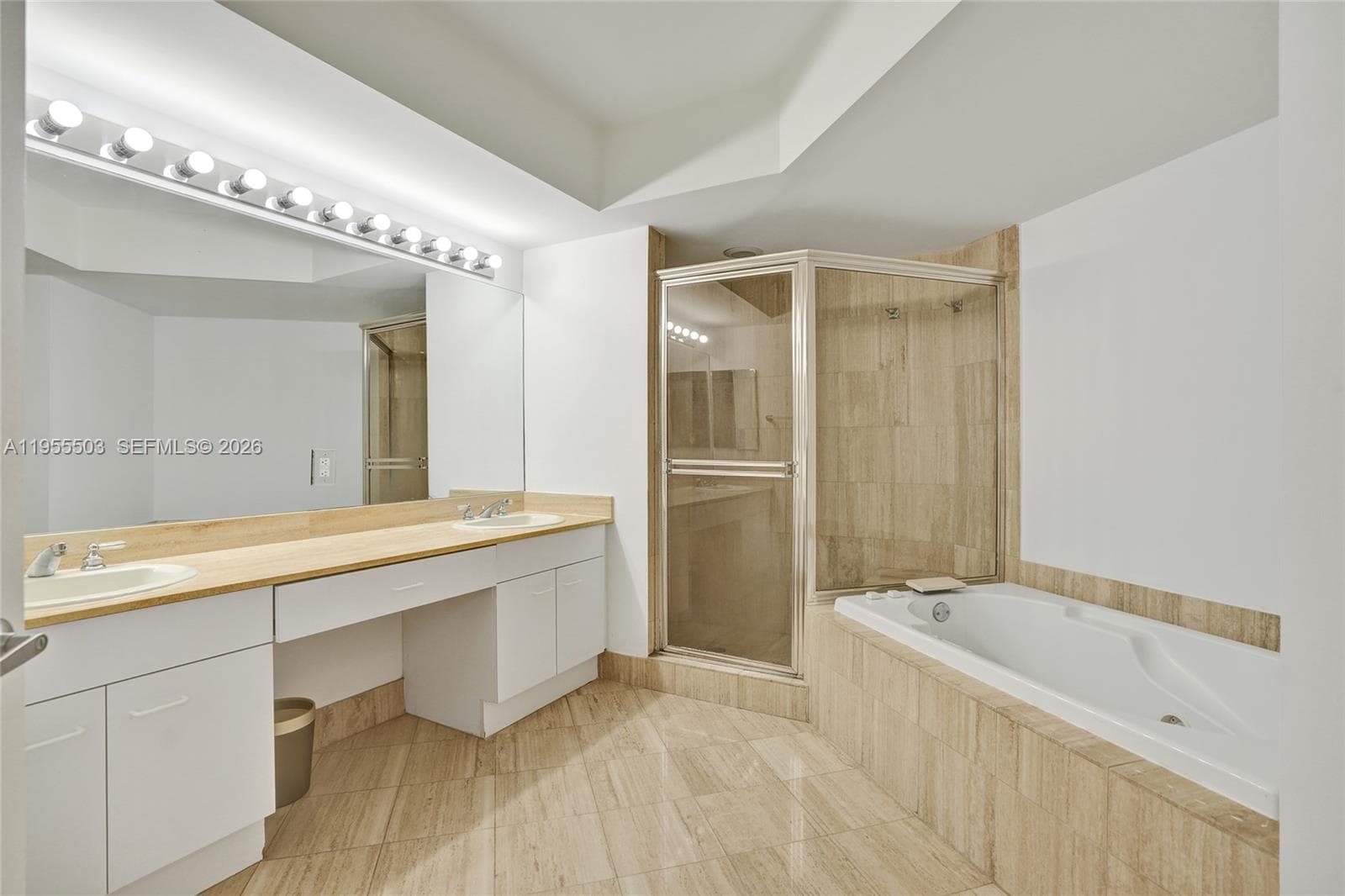 21205 Yacht Club Dr # 3103, Aventura FL 33180 — 22
