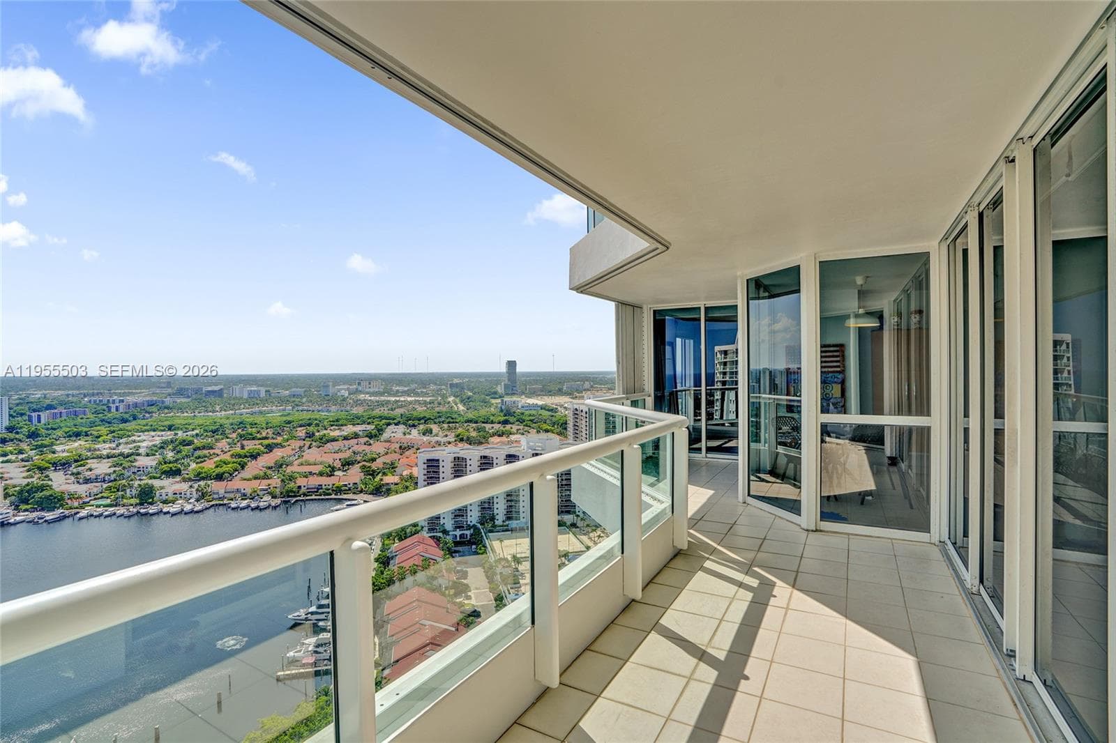 21205 Yacht Club Dr # 3103, Aventura FL 33180 — 38