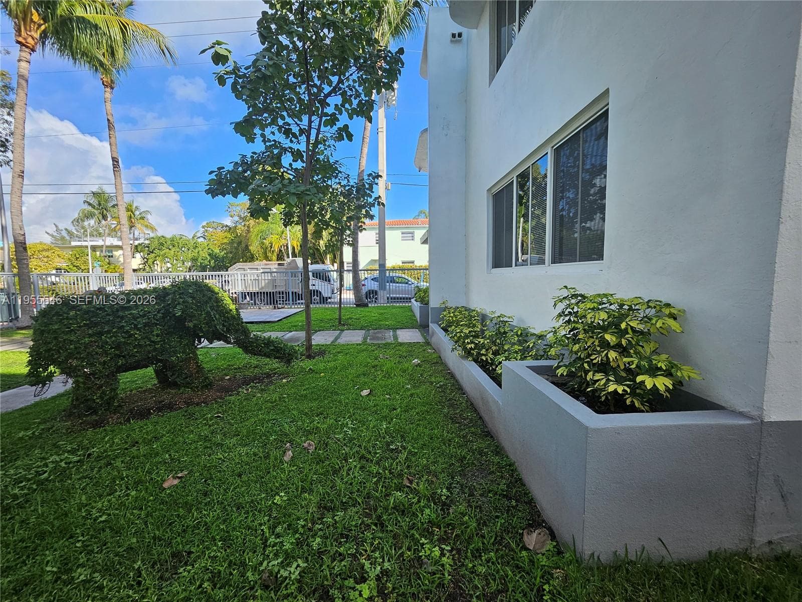 557 Michigan Ave, Miami Beach FL 33139 — 36