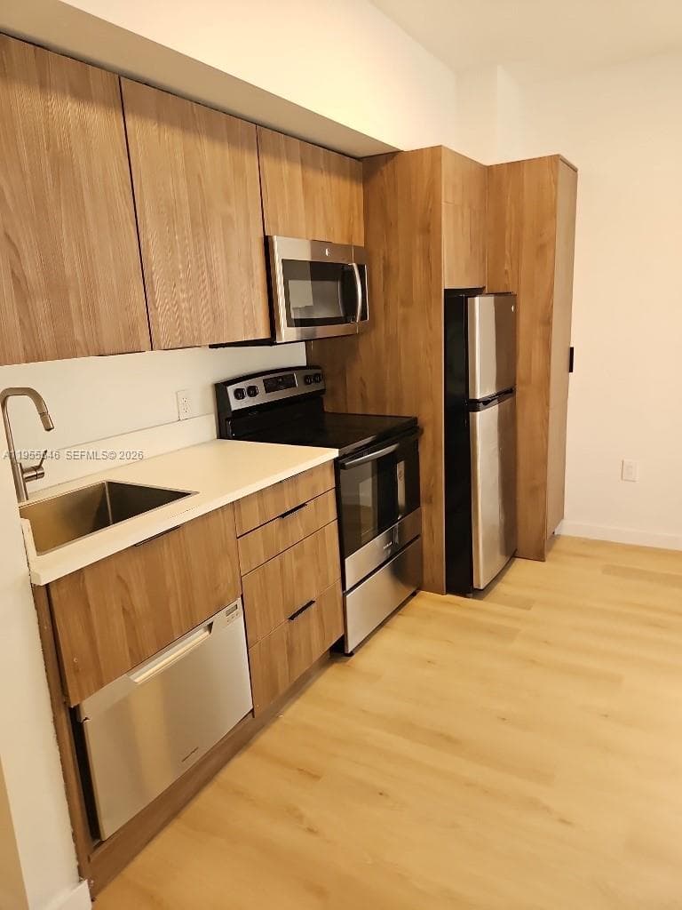 557 Michigan Ave, Miami Beach FL 33139 — 1