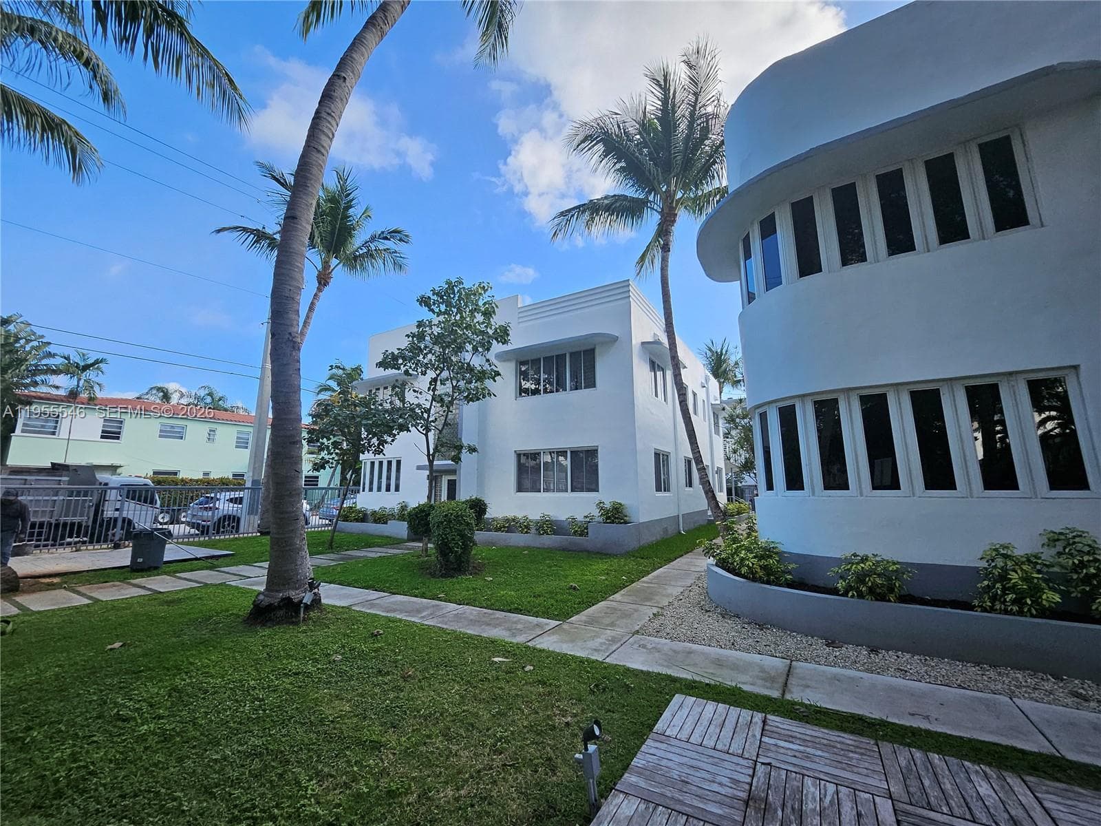 557 Michigan Ave, Miami Beach FL 33139 — 28