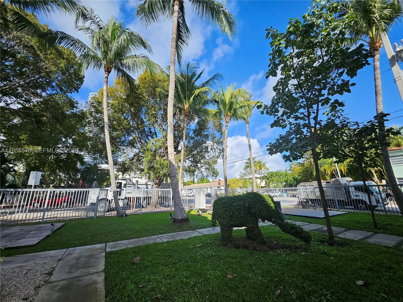 557 Michigan Ave, Miami Beach FL 33139 — 37