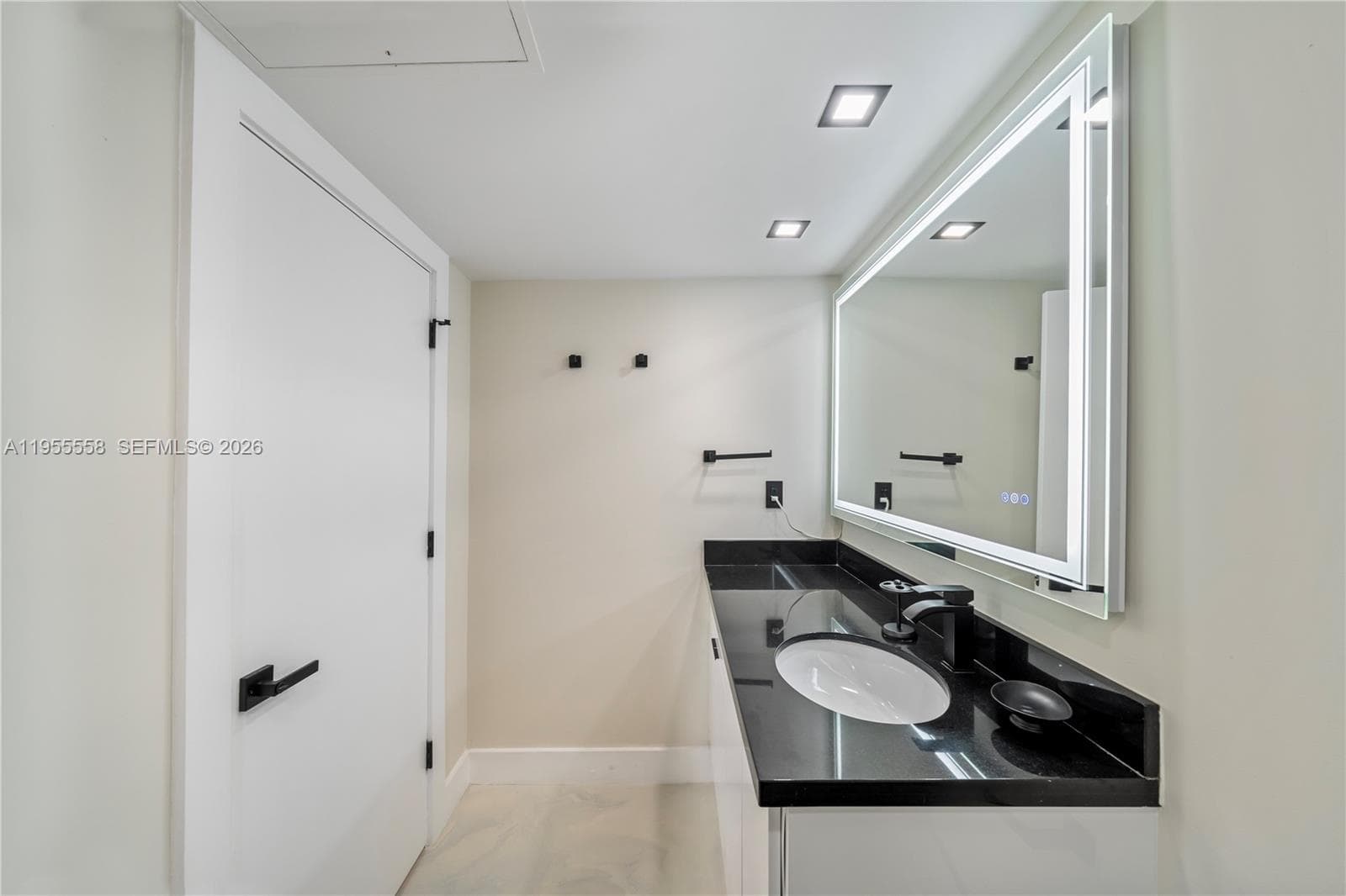 2301 Collins Ave # 1130, Miami Beach FL 33139 — 17