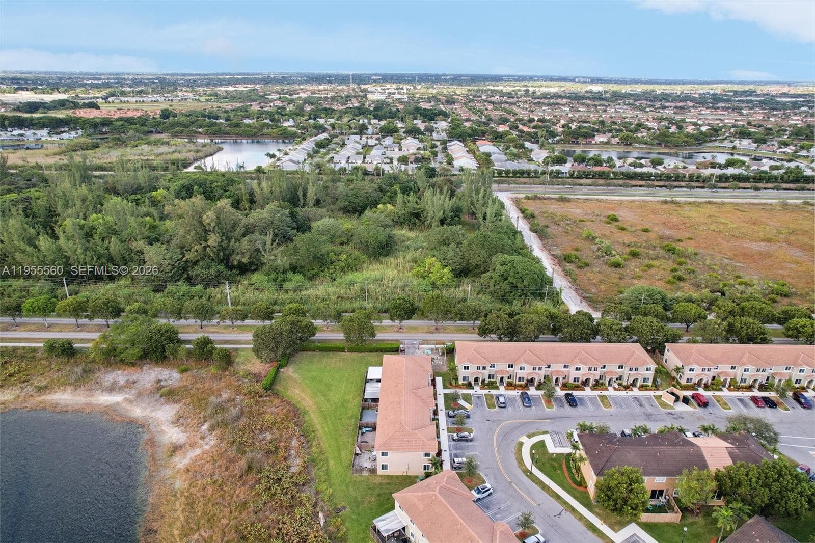 1006 SE 23rd Ave, Homestead FL 33035 — 46