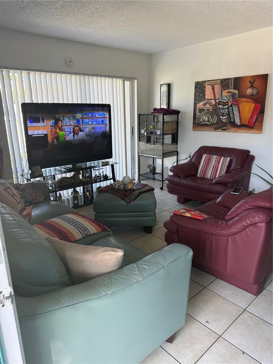 7120 NW 179th St # 105, Hialeah FL 33015 — 7