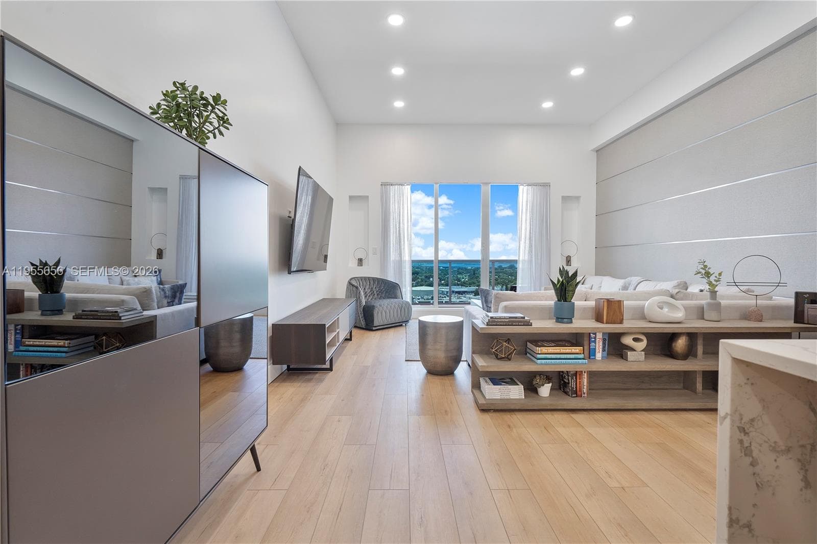 2301 Collins Ave # 1633, Miami Beach FL 33139 — 5