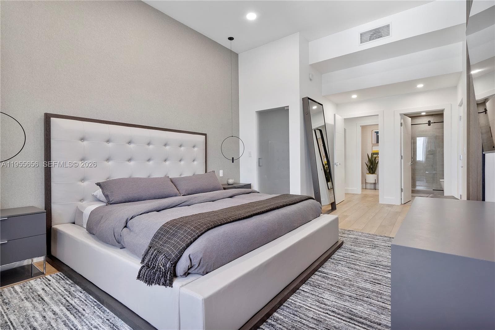 2301 Collins Ave # 1633, Miami Beach FL 33139 — 9