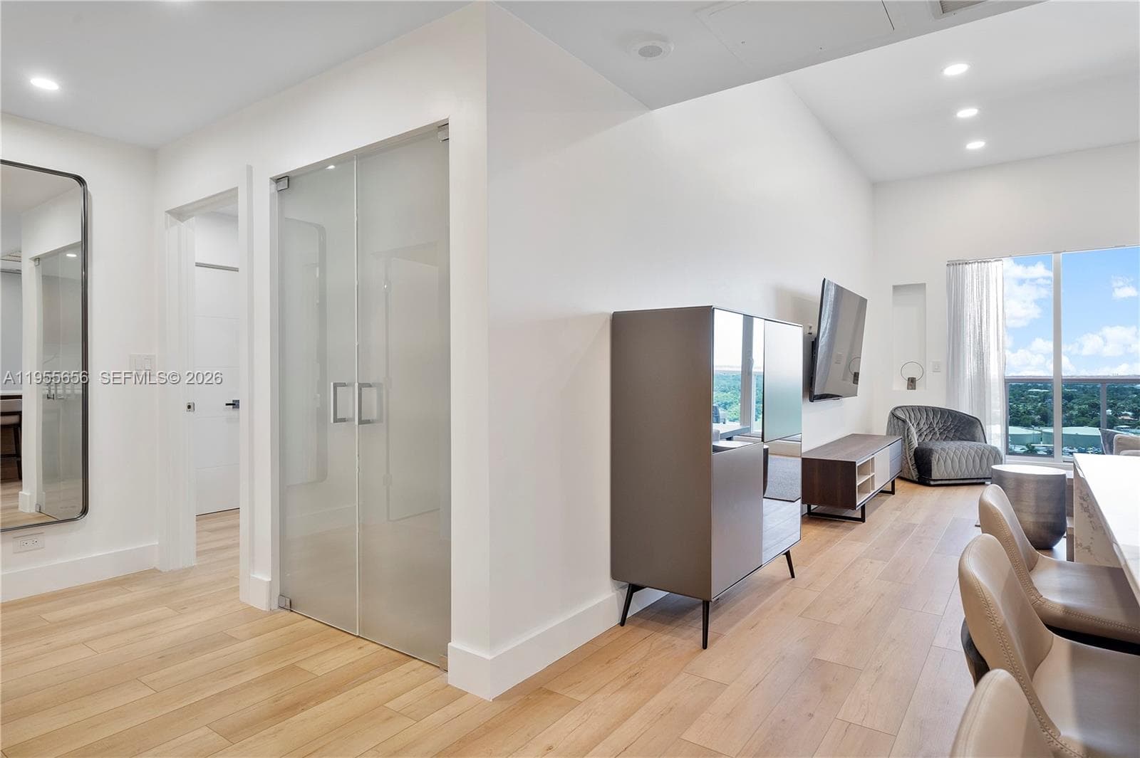2301 Collins Ave # 1633, Miami Beach FL 33139 — 11