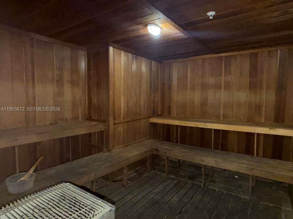 2655 Collins Ave # 707, Miami Beach FL 33140 — 25