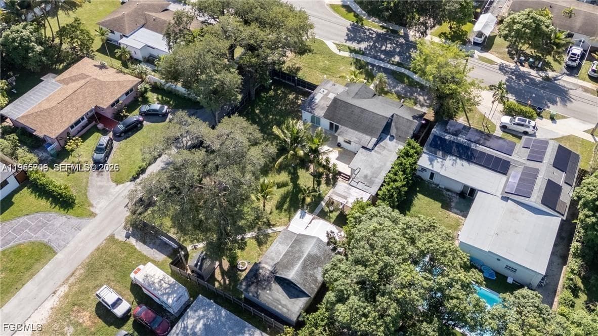 947 NE 149 #1 # 1, North Miami FL 33960 — 1