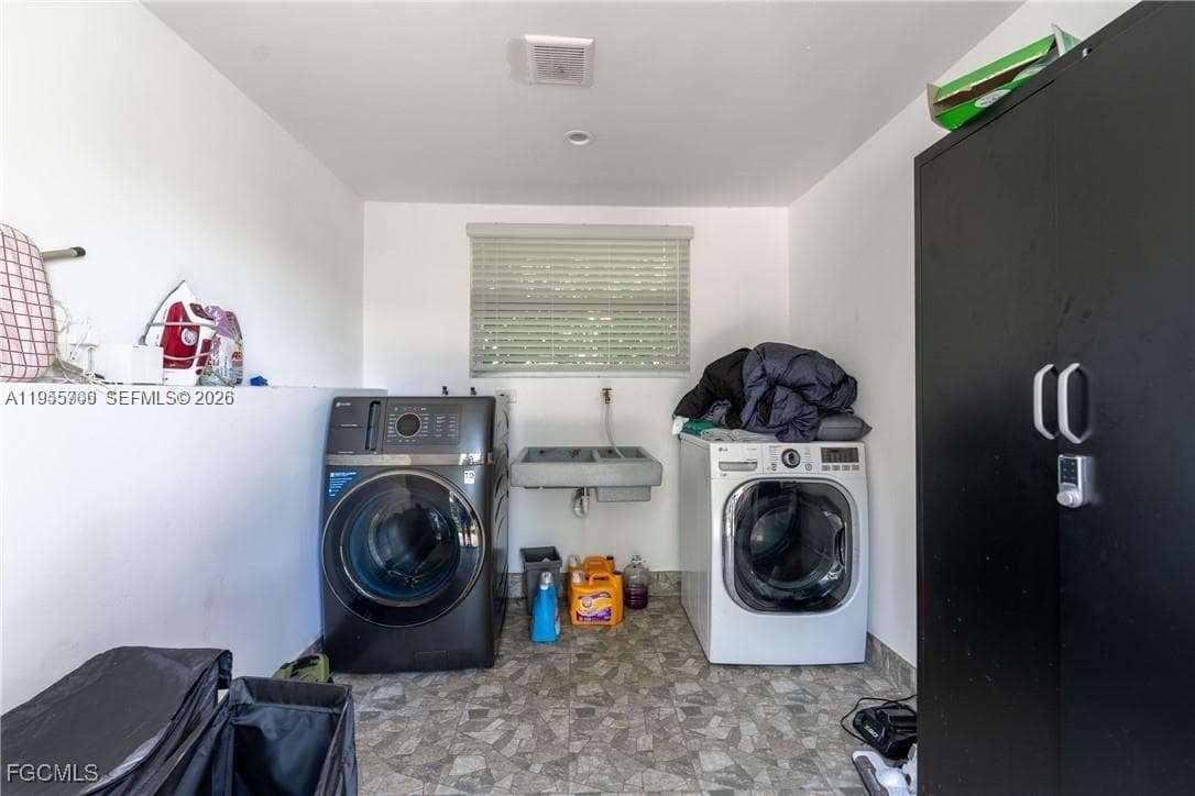 947 NE 149 #1 # 1, North Miami FL 33960 — 9