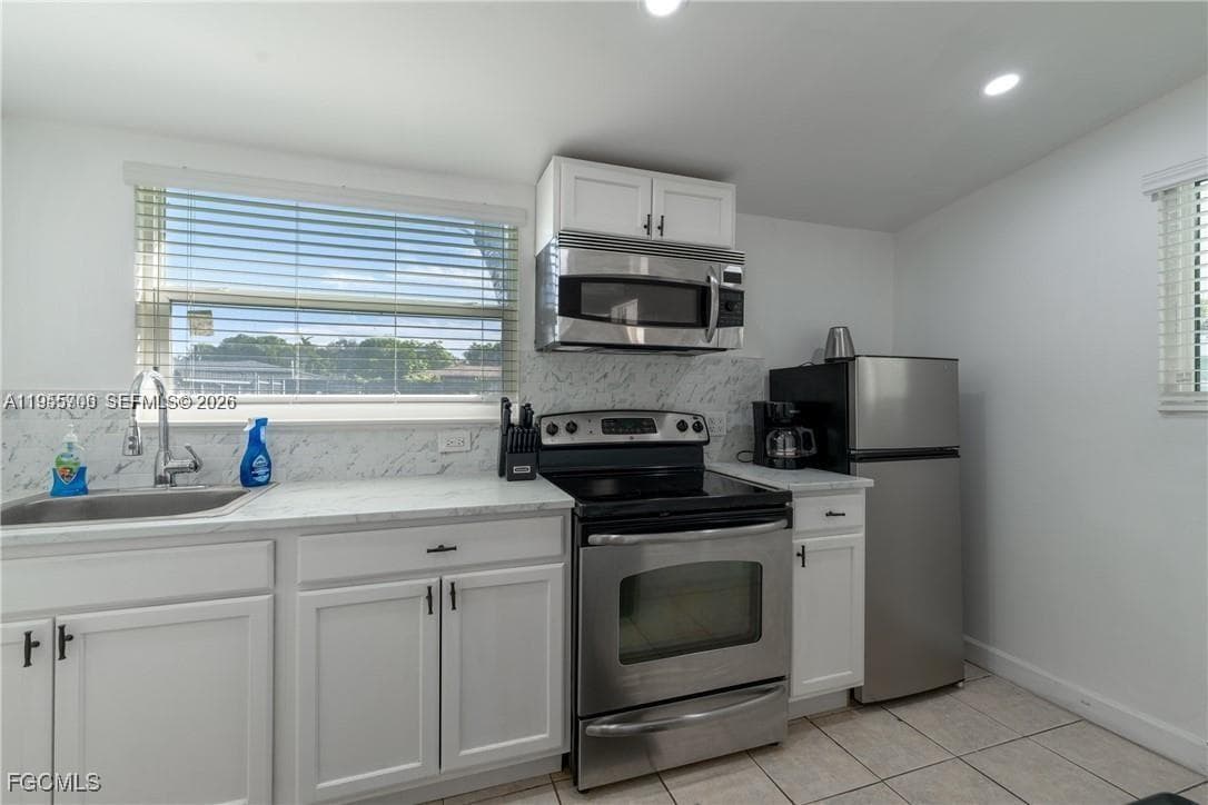 947 NE 149 #1 # 1, North Miami FL 33960 — 8