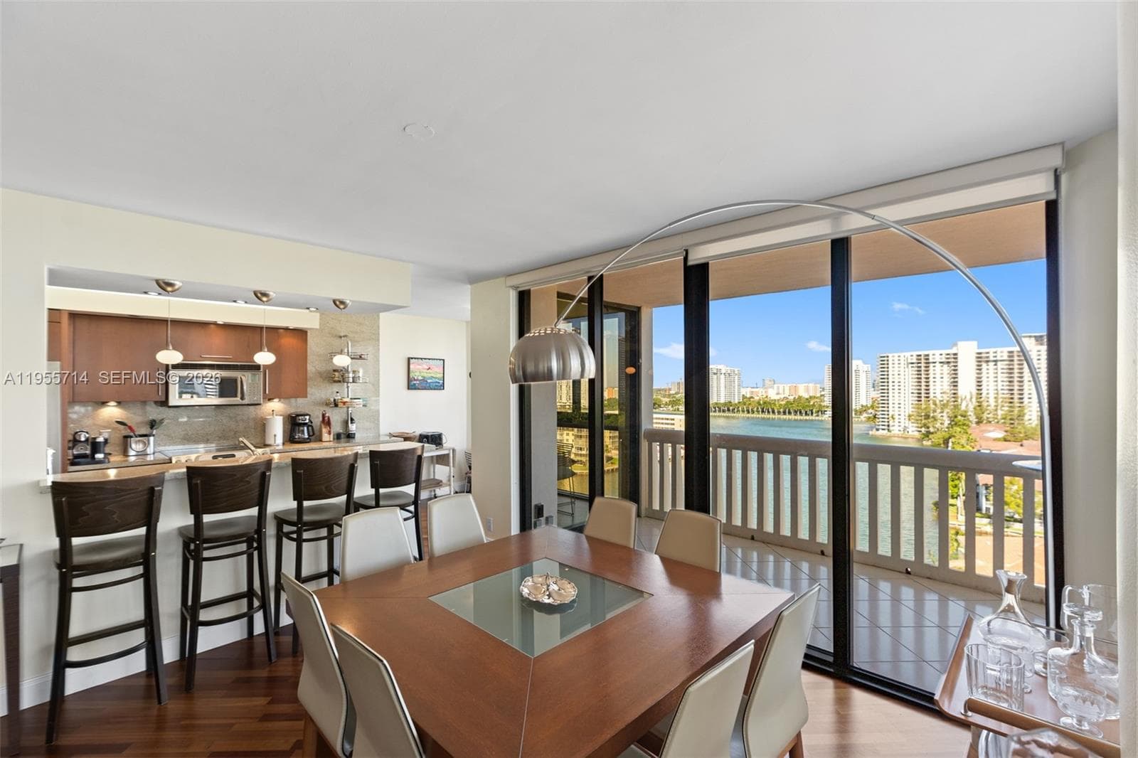1000 W Island Blvd # 1209, Aventura FL 33160 — 3